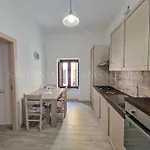 Casa Gemma 300 M From Rena Bianca Апартаменты *